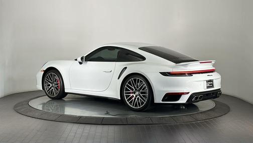 2022 Porsche 911 Turbo
