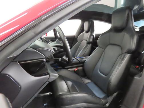 2023 Porsche Taycan Turbo