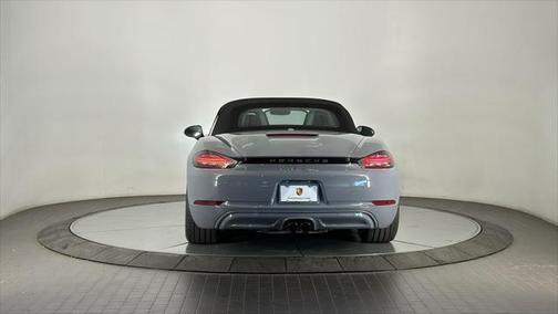 2025 Porsche 718 Boxster S