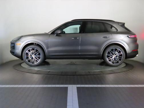2025 Porsche Cayenne Cayenne