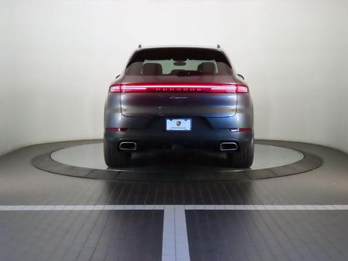 2025 Porsche Cayenne Cayenne