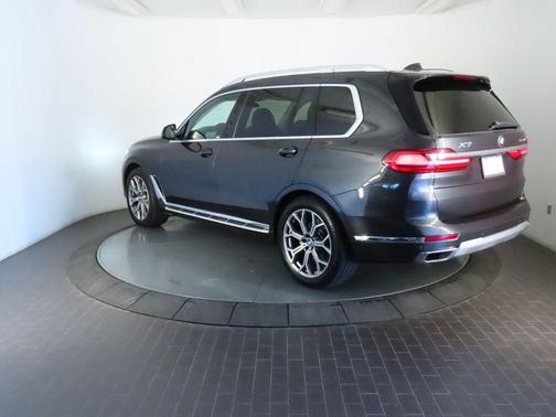 Dark Graphite Metallic 2019 BMW X7 xDrive40i