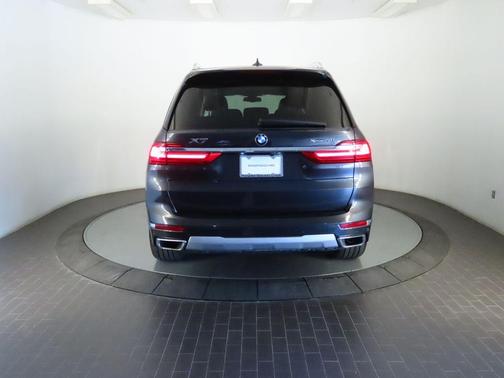 Dark Graphite Metallic 2019 BMW X7 xDrive40i