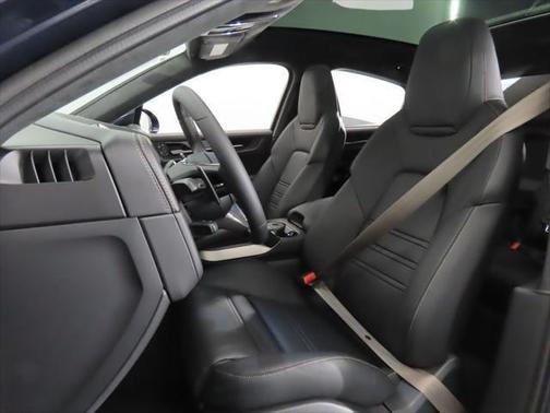 2025 Porsche Cayenne Cayenne Turbo E-Hybrid