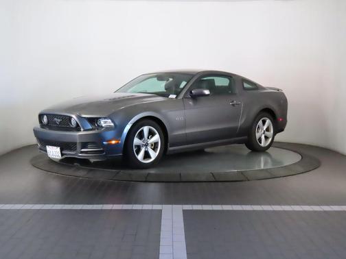 2013 Ford Mustang GT Premium