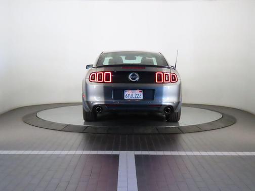 2013 Ford Mustang GT Premium