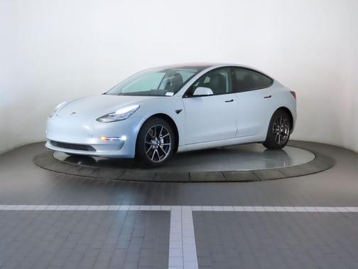 2019 Tesla Model 3 Long Range