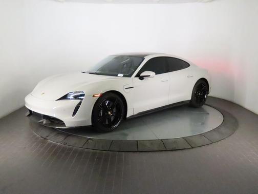 2021 Porsche Taycan Turbo S