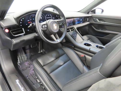 2024 Porsche Taycan Turbo S