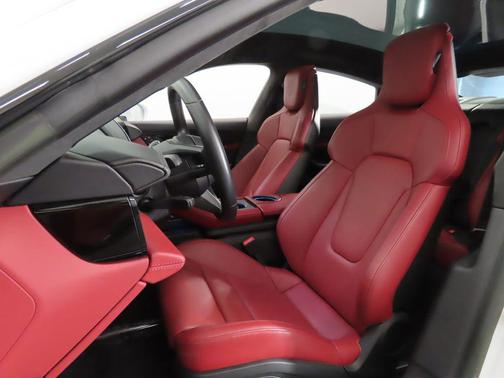 2023 Porsche Taycan GTS