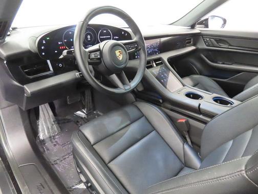 2023 Porsche Taycan Base