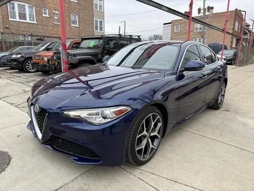 2019 Alfa Romeo Giulia Base