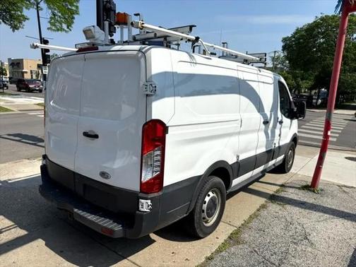 2015 Ford Transit-250 Base