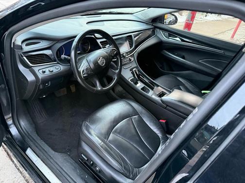 2017 Buick LaCrosse Essence