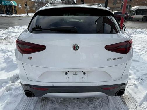 2023 Alfa Romeo Stelvio Ti