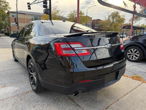 2015 Ford Taurus SHO