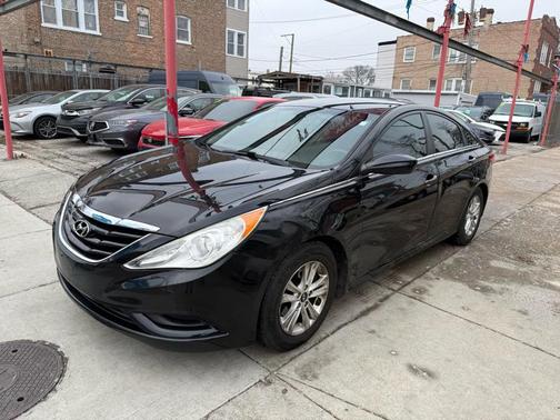2013 Hyundai SONATA GLS