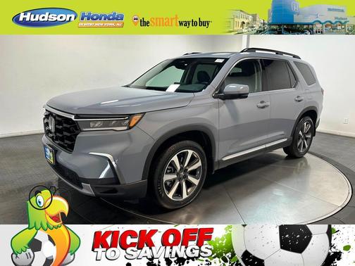 2025 Honda Pilot Touring