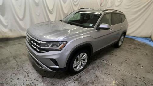 2022 Volkswagen Atlas 3.6L SE w/Technology