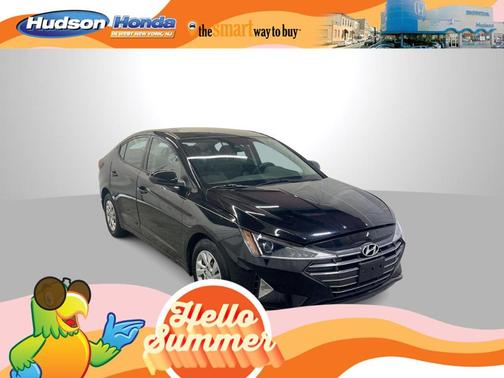 2020 Hyundai ELANTRA SE