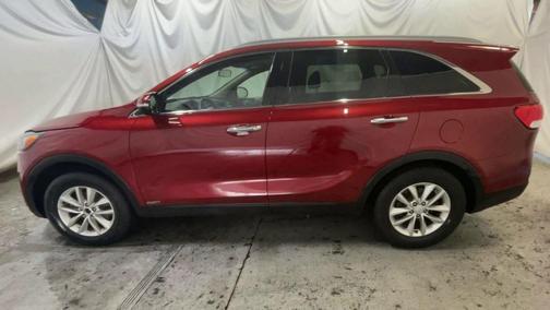 2018 Kia Sorento LX