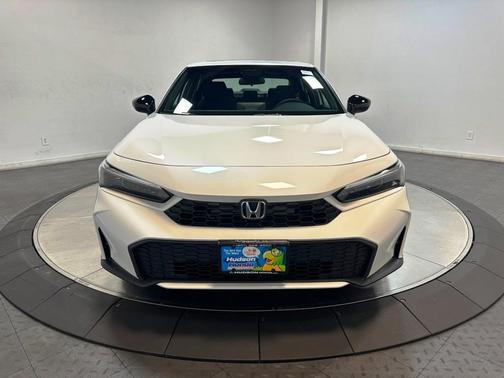 2025 Honda Civic Hybrid