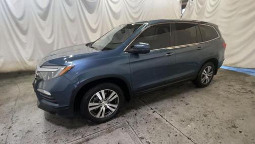 2017 Honda Pilot EX-L w/ Navigation