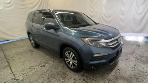 2017 Honda Pilot EX-L w/ Navigation