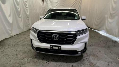2023 Honda Pilot EX-L 8-Passenger