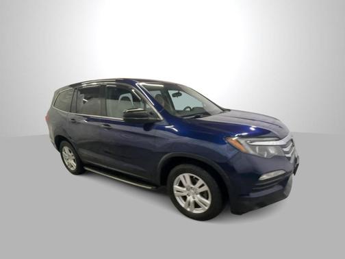 2017 Honda Pilot LX