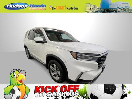 2023 Honda Pilot EX-L 8-Passenger