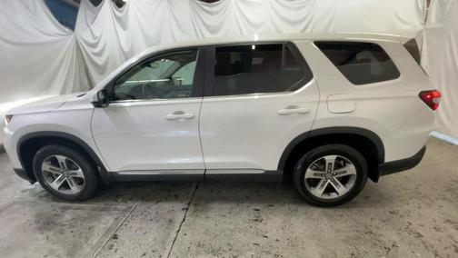 2023 Honda Pilot EX-L 8-Passenger