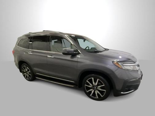 2021 Honda Pilot Touring 8-Passenger