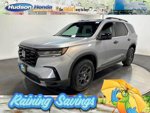 2025 Honda Pilot TrailSport