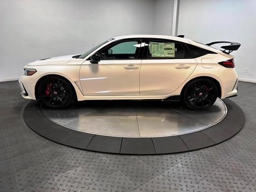 2025 Honda Civic Type R Base