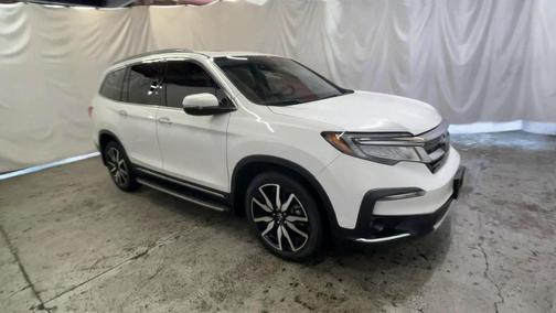 2022 Honda Pilot Touring 7-Passenger