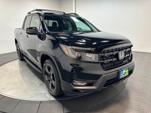 2025 Honda Ridgeline Black Edition