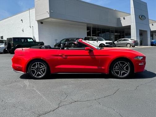 2022 Ford Mustang ECOBOOST PREMIUM