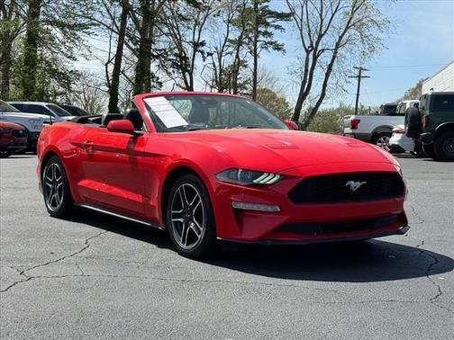 2022 Ford Mustang ECOBOOST PREMIUM
