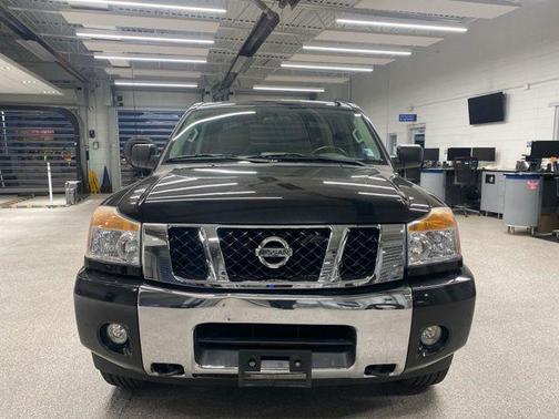 2015 Nissan Titan SV