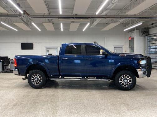Patriot Blue Pearlcoat 2019 RAM 2500 Longhorn