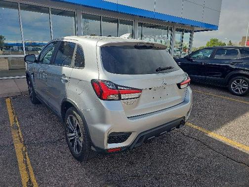 Alloy Silver Metallic 2021 Mitsubishi Outlander Sport SE