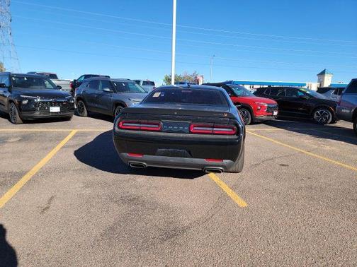 2022 Dodge Challenger R/T Scat Pack Widebody