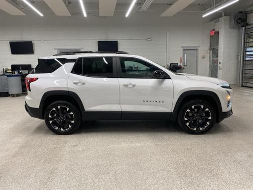 2025 Chevrolet Equinox AWD RS