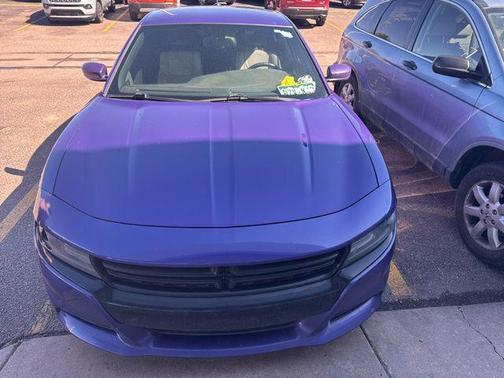 2016 Dodge Charger SXT