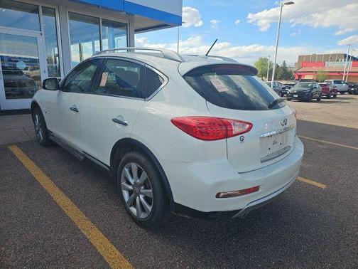 Majestic White 2017 INFINITI QX50 Base