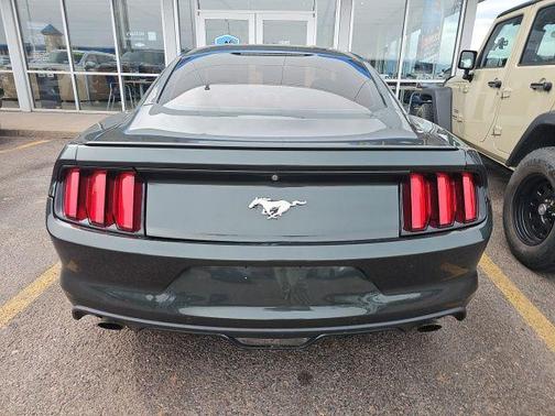 2016 Ford Mustang EcoBoost