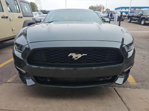 2016 Ford Mustang EcoBoost