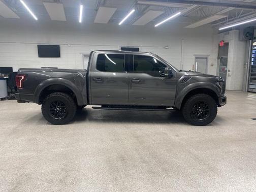 2017 Ford F-150 Raptor