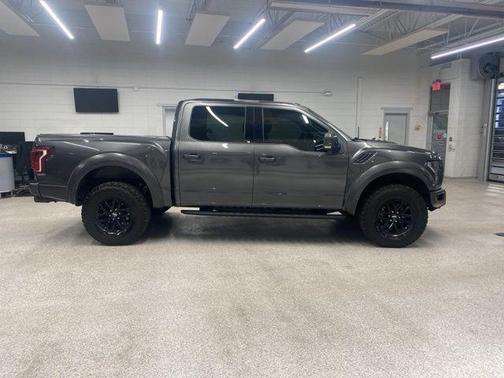 2017 Ford F-150 Raptor